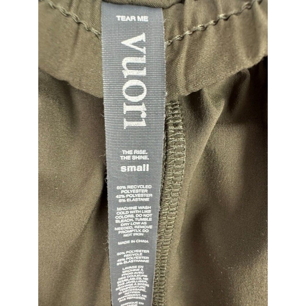 Vuori Womens Dash Olive Green 2.5" Running Workout Shorts S - Picture 4 of 5